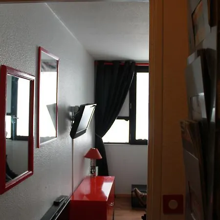 Studio Vostok Zodiaque